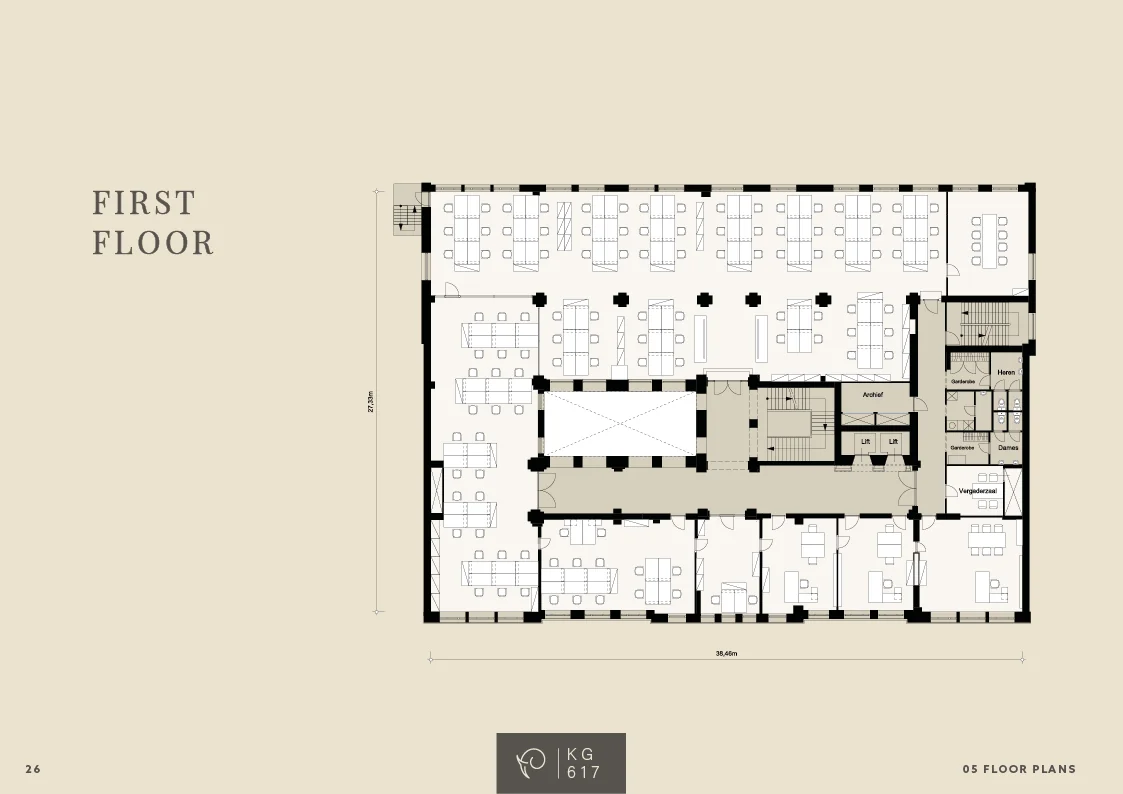Plattegrond van de eerste verdieping van een kantoorpand aan de Keizersgracht 617 met werkplekken, vergaderruimtes en sanitaire voorzieningen.