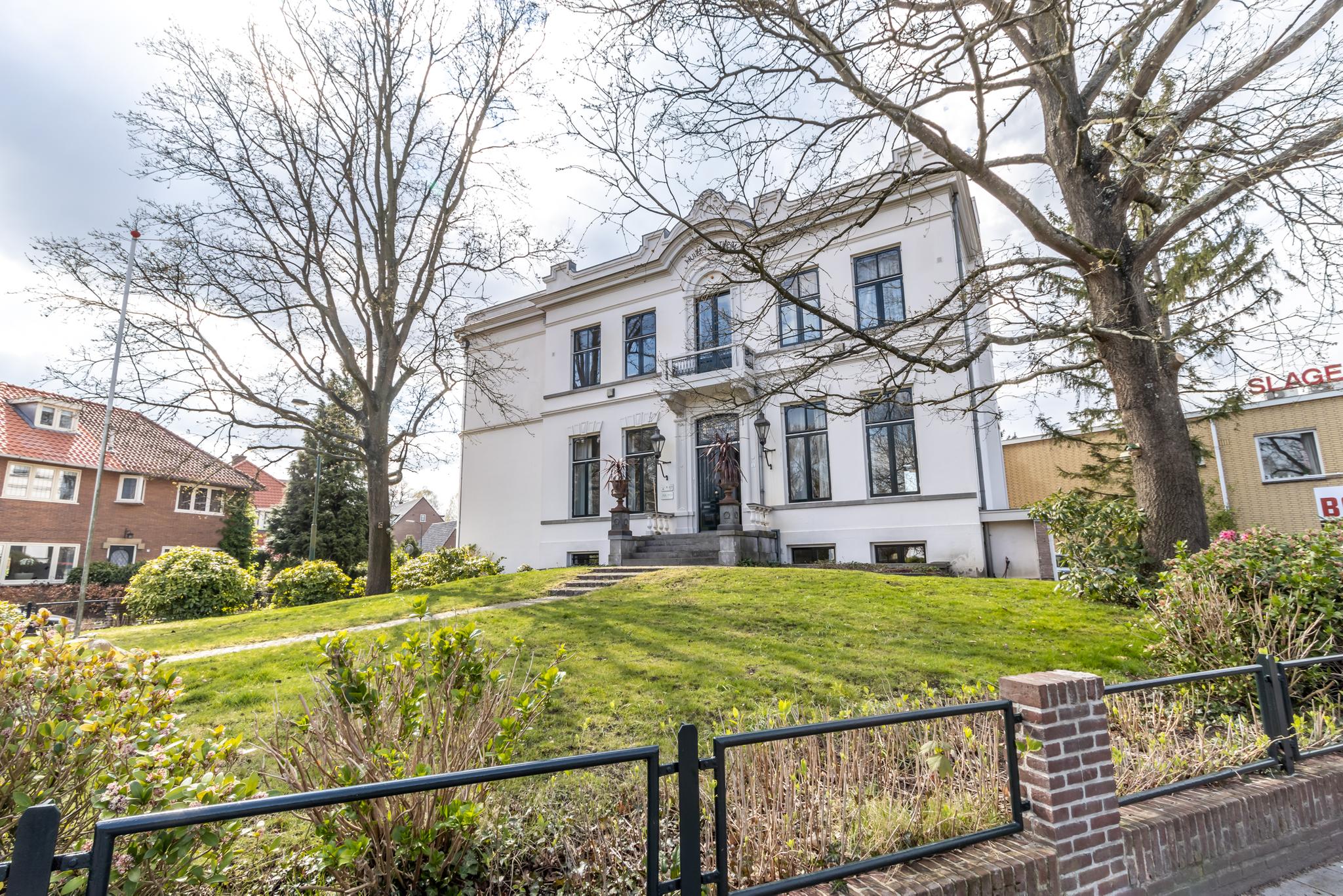 Kerkstraat 1