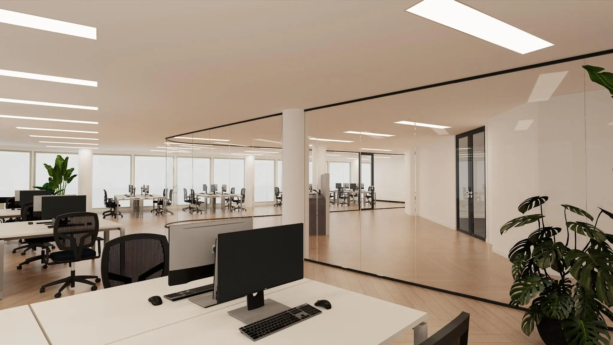 Moderne, open kantooruimte aan de Europalaan met glazen wanden, werkplekken en veel natuurlijk licht.