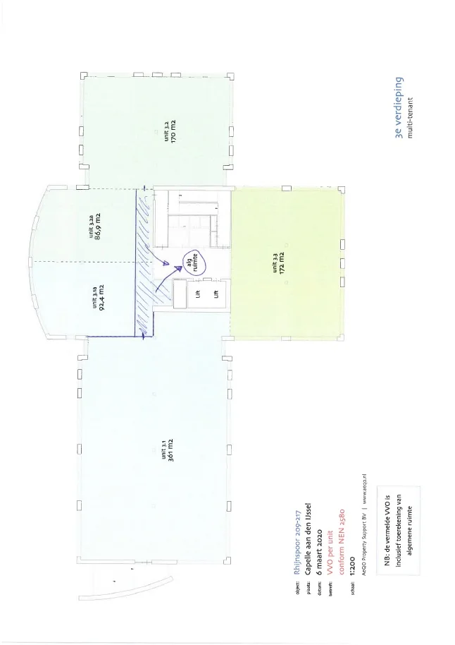 Plattegrond van de derde verdieping van het kantoorgebouw Rhijnspoor 209-217 met vijf units en algemene ruimtes.
