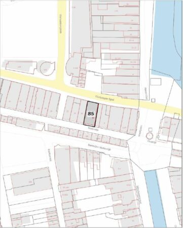 Kaartweergave van Molendijk 85 en omliggende percelen in een straat- en buurtindeling.