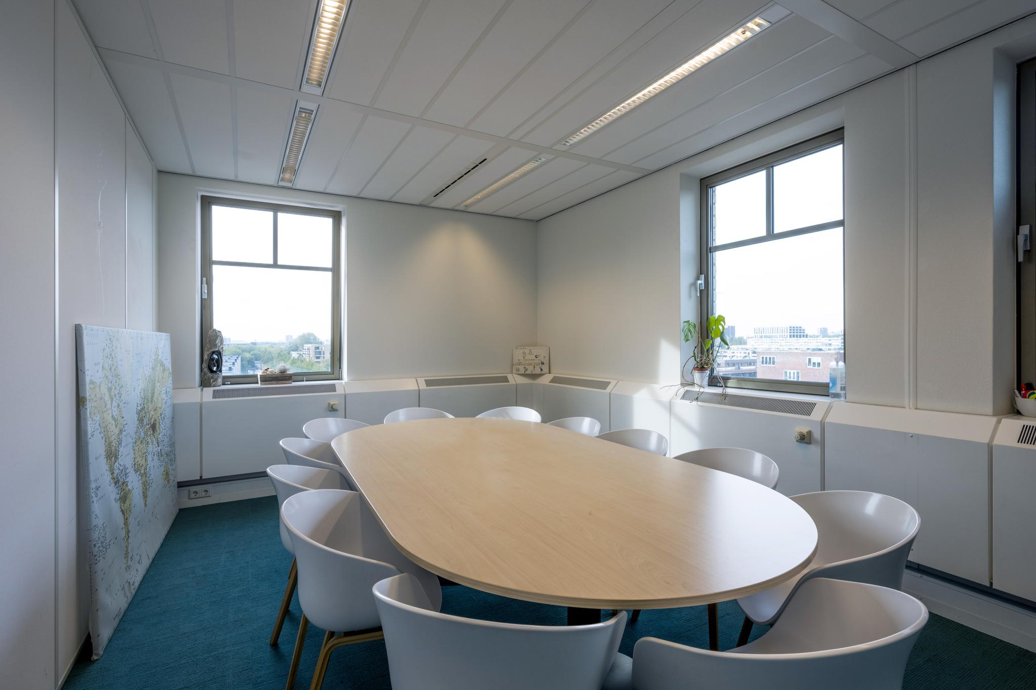 Derkinderenstraat 2