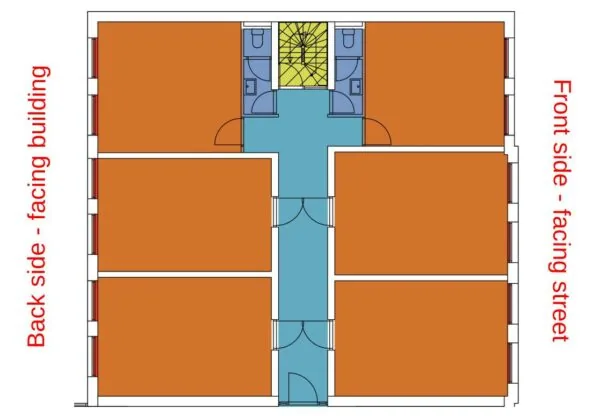 Plattegrond van een etage aan de Raadhuisstraat met zes kamers, centrale gang, trappenhuis en sanitaire voorzieningen.