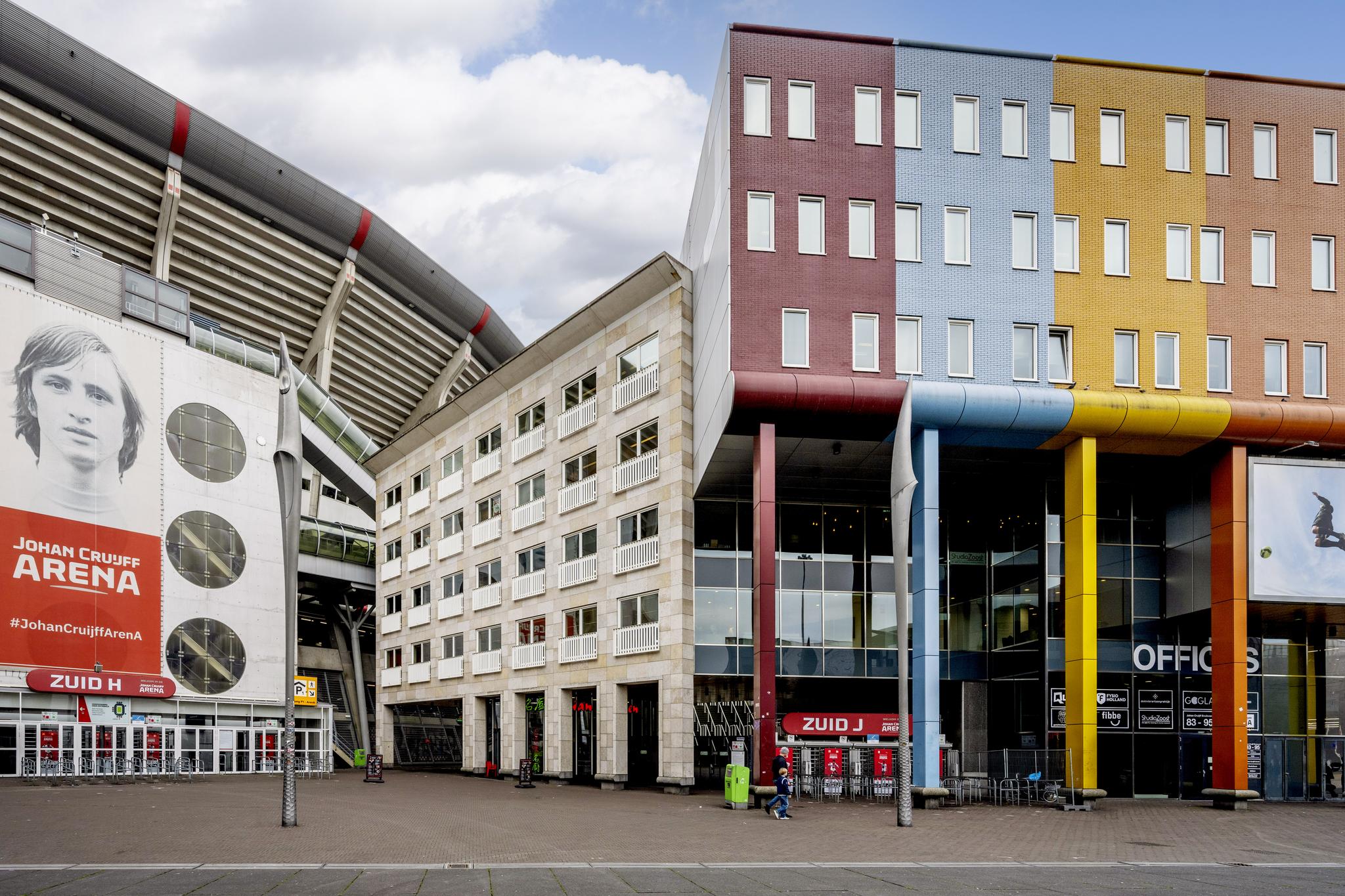 Johan Cruijff Boulevard 83