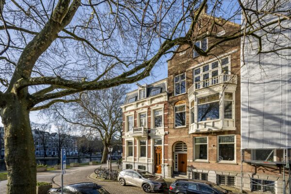 Eerste Weteringplantsoen 8