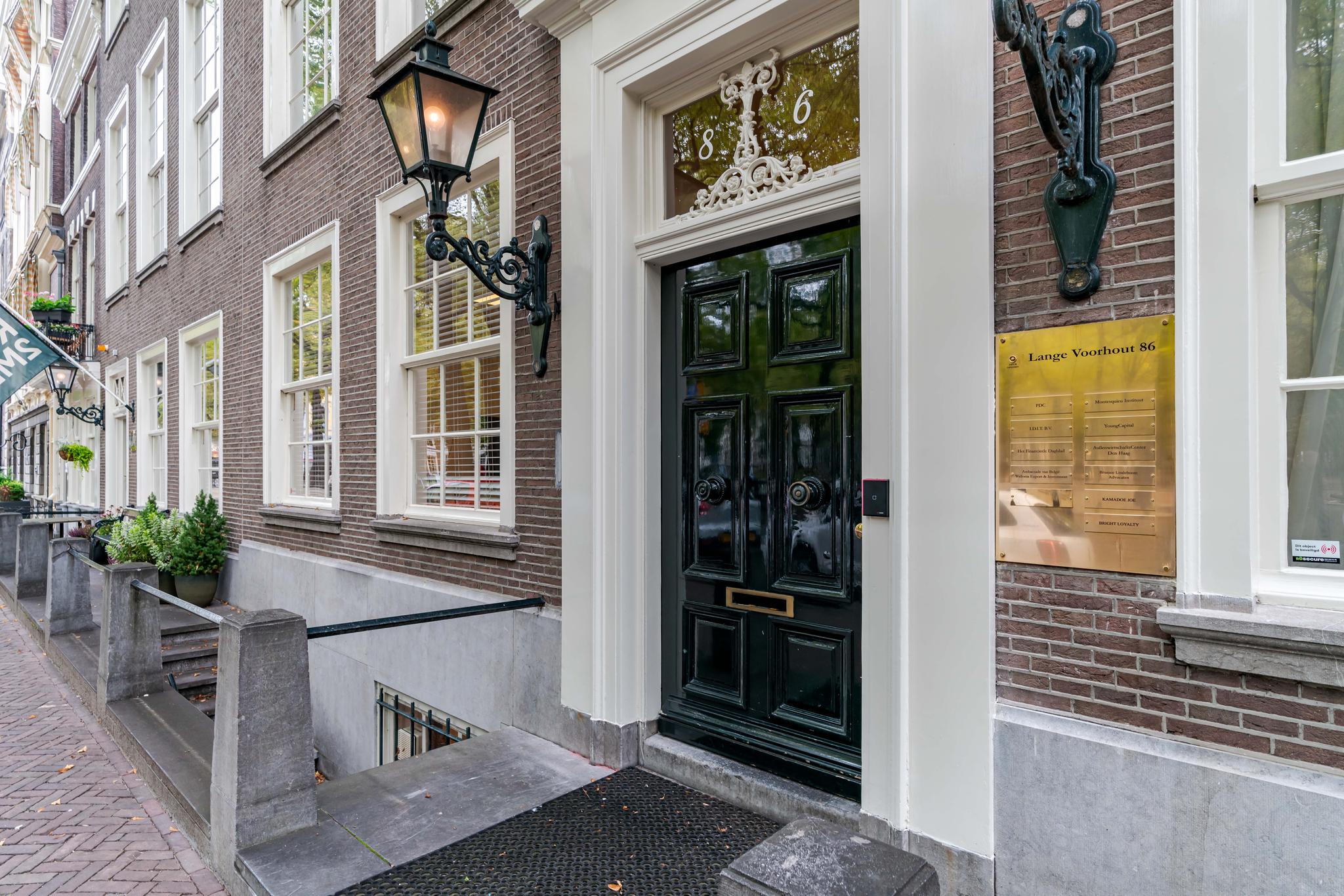 Lange Voorhout 86
