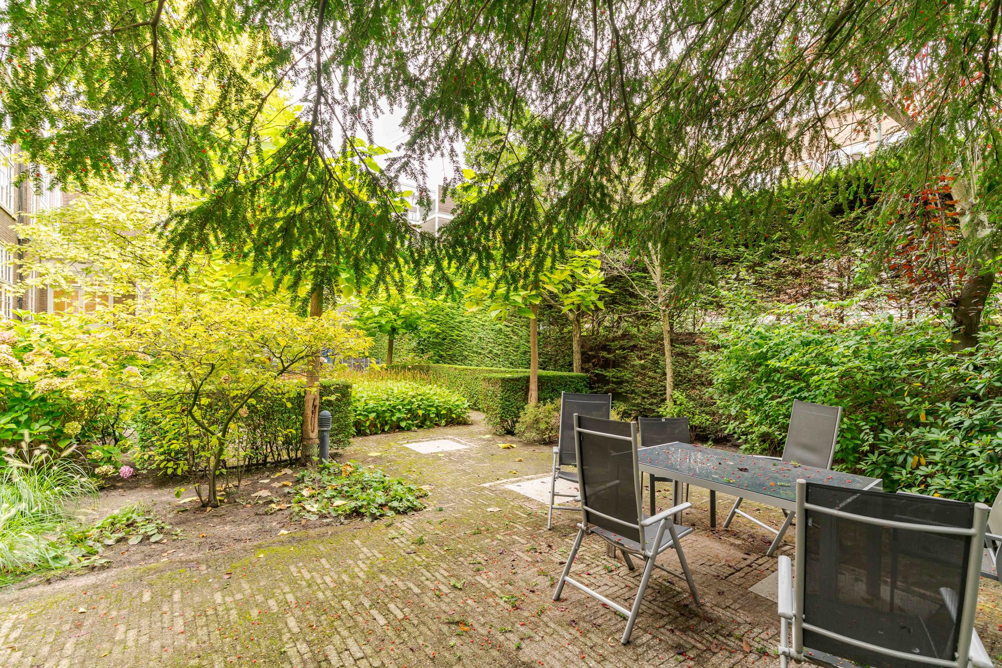 Lange Voorhout 86