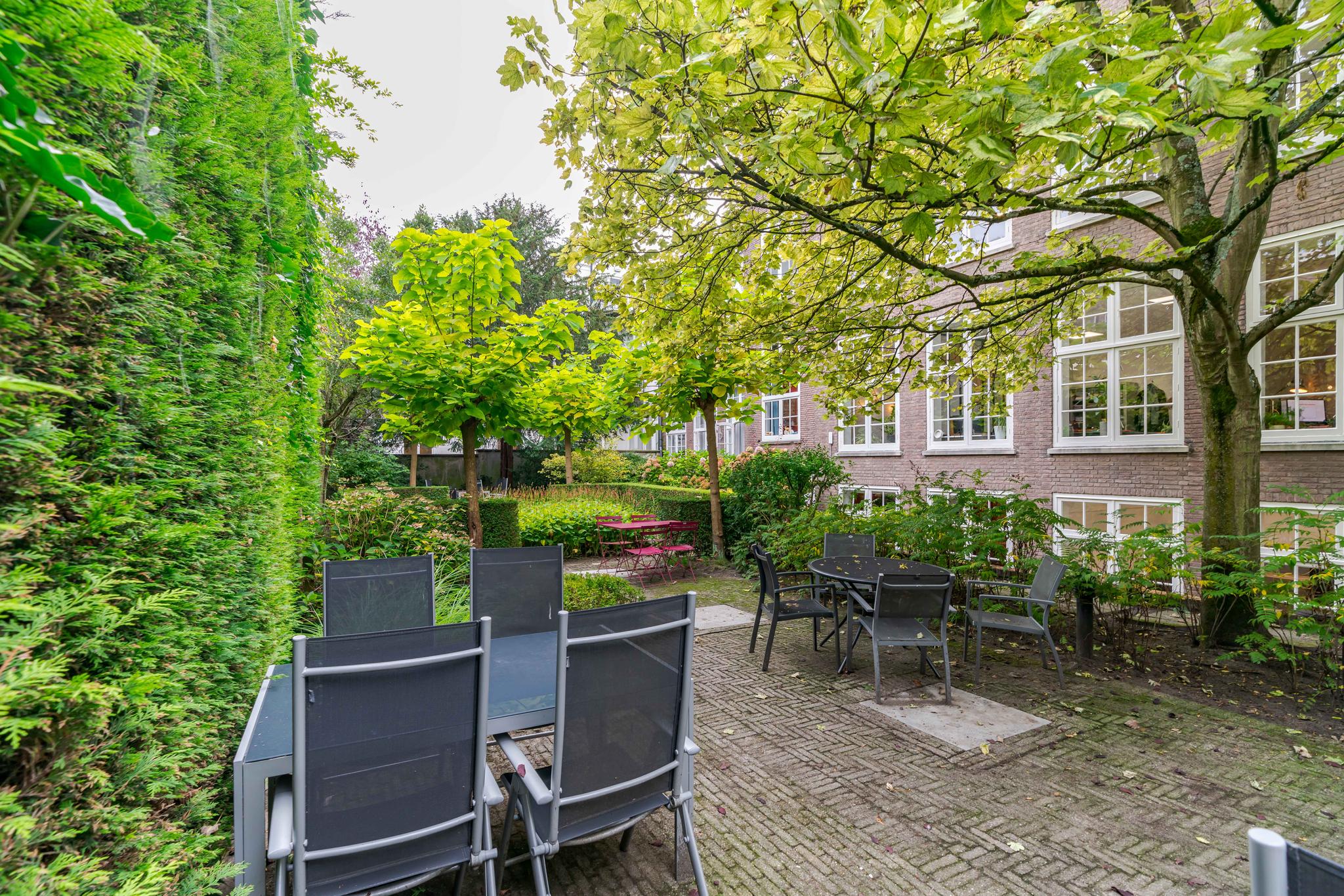 Lange Voorhout 86