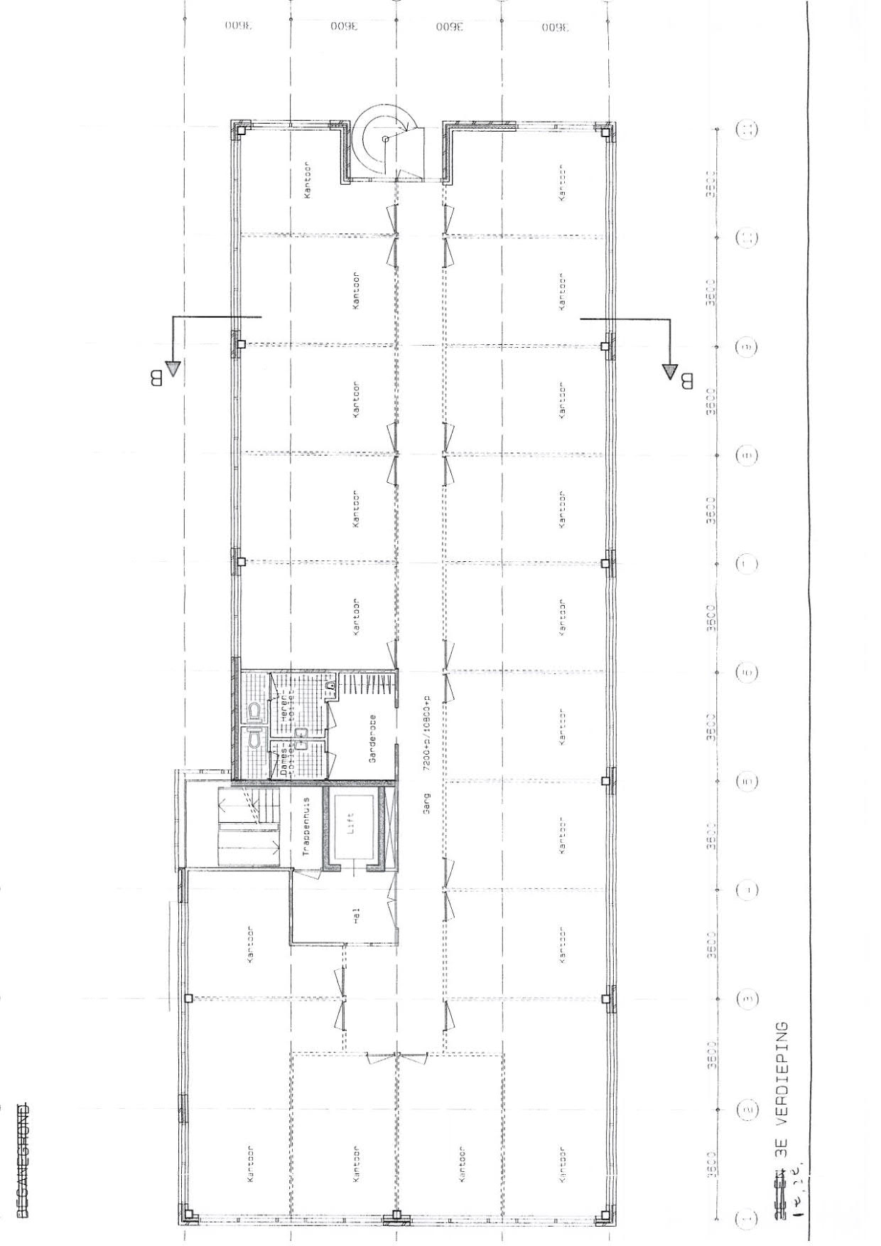 Plattegrond van de derde verdieping van een kantoorgebouw aan de Laan van s-Gravenmade met kantoorruimtes, trappenhuis en lift.