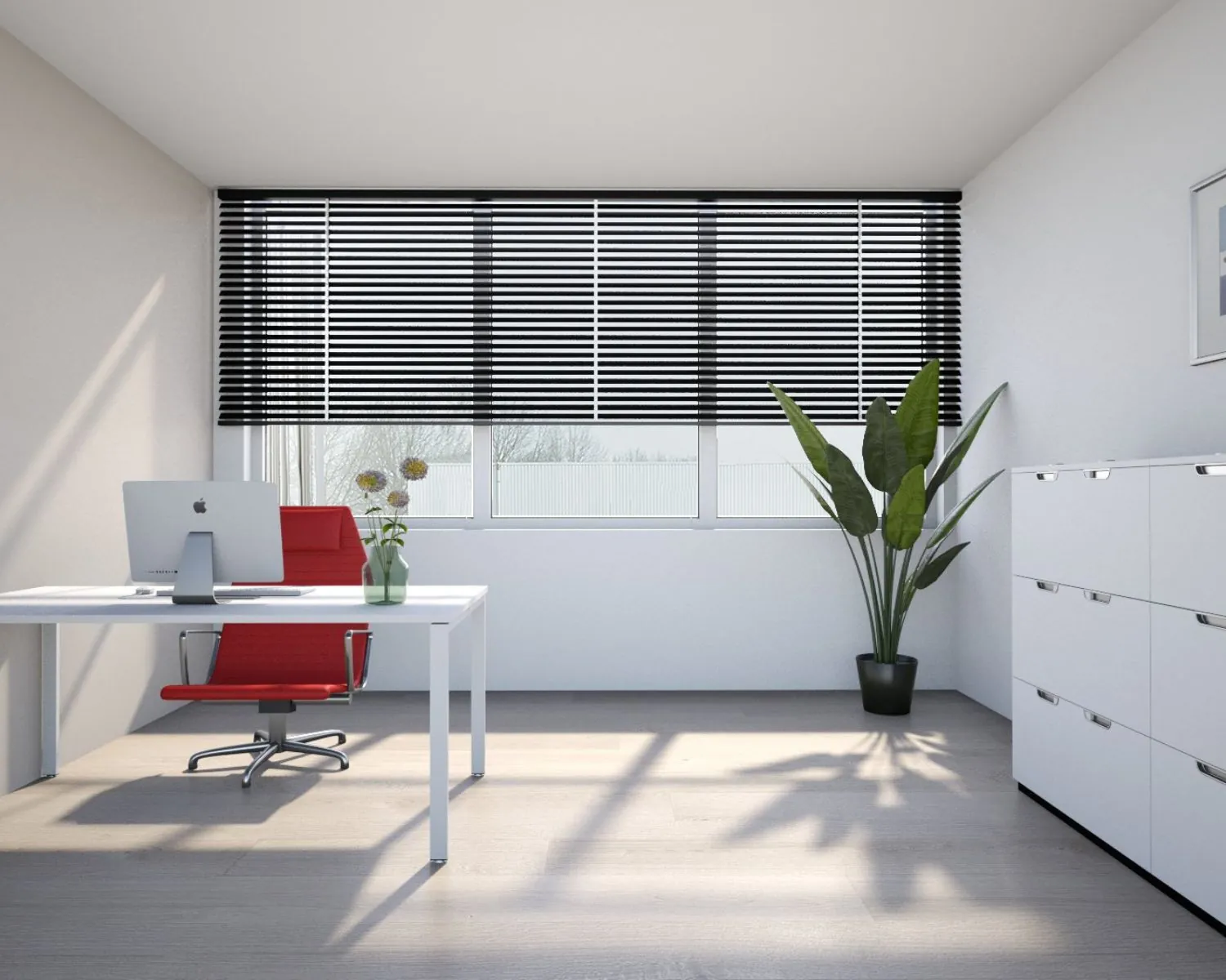 Moderne en lichte kantoorruimte aan de Bolderweg 1 in Almere met een strak bureau, rode bureaustoel, opbergkasten en grote raampartij met jaloezieën.