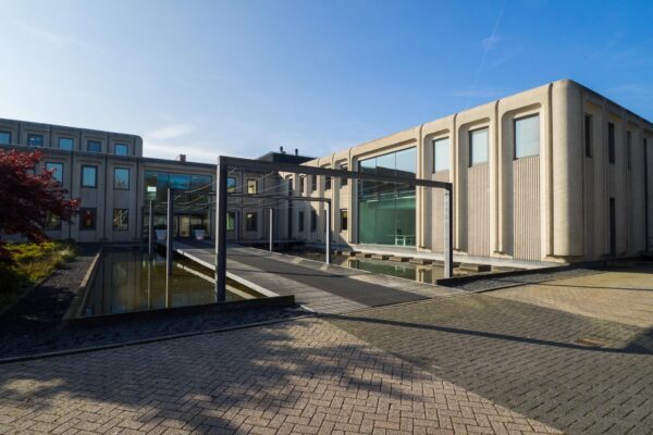 Elzenkade 1