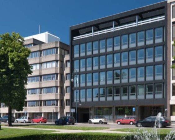 Jansbuitensingel 30