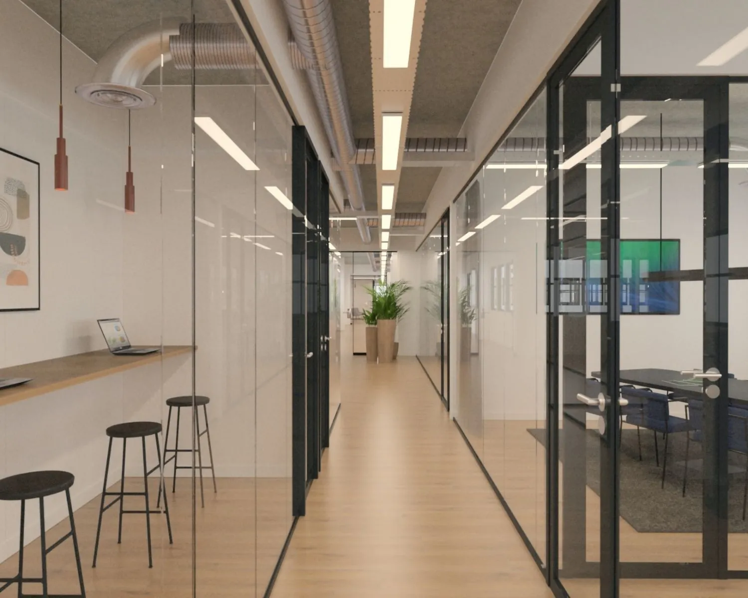 Moderne kantoorruimte met glazen wanden, werkplekken en een vergaderruimte aan de Teleportboulevard 120 in Amsterdam Sloterdijk.