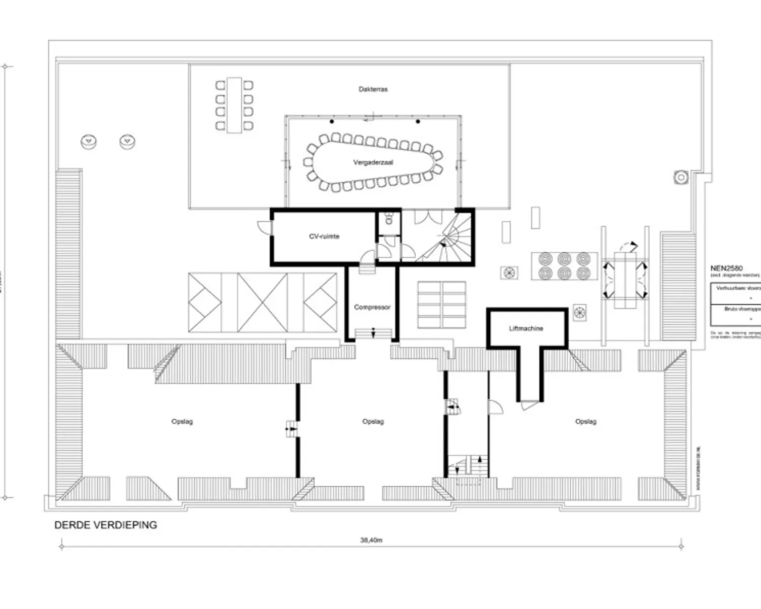 Plattegrond van de derde verdieping van kantoorruimte Keizersgracht 617 in Amsterdam met vergaderzaal, dakterras en opslagruimtes.