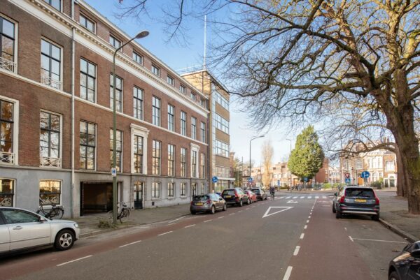 Zeestraat 100