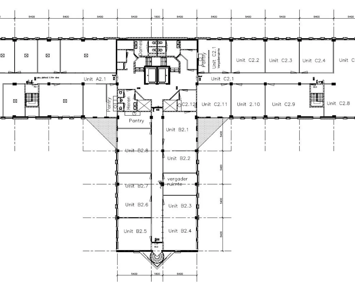 Plattegrond van een kantoorgebouw aan de Franciscusweg 219 in Hilversum met diverse units en gemeenschappelijke ruimtes.